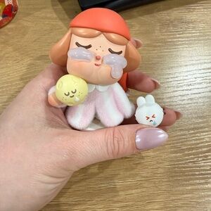 Popmart Cry Baby Crying to the moon moon lover
